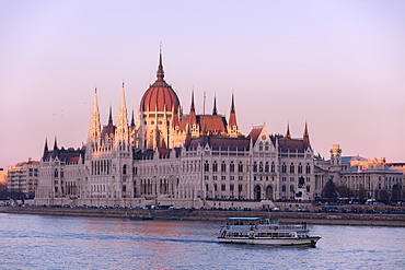 Parliament Building and River Danube at sunset, Budapest, Hungary, Europe