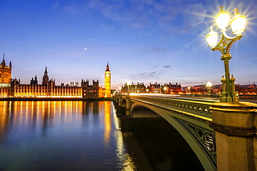 View of Big Ben and Palace of Westminster, River Thames and Westminster Bridge at night, London, England, United Kingdom, Europe