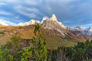 Sunset over Rolle Pass and Cimon della Pala in autumn, Pale di San Martino (Pala group), Dolomites, Trentino, Trento, Italy, Europe