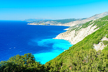 High angle view of Myrtos beach and turquoise sea from coastline, Kefalonia, Ionian Islands, Greek Islands, Greece, Europe