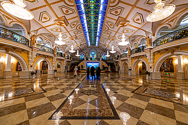 Replica of a Russian palace, Volga Manor, Harbin, Heilongjiang, China, Asia