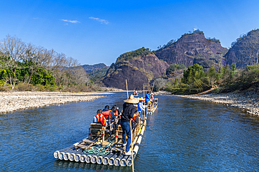 Rafting on the River of Nine Bends, Wuyi Mountains, UNESCO World Heritage Site, Fujian, China, Asia