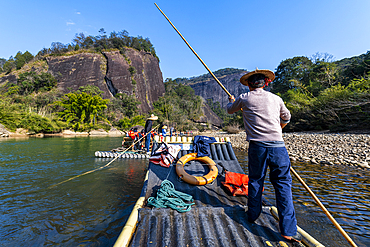 Rafting on the River of Nine Bends, Wuyi Mountains, UNESCO World Heritage Site, Fujian, China, Asia