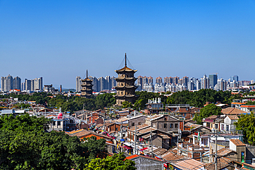 View over the Hutongs and Pagodas in the Kaiyuan Temple, UNESCO World Heritage Site, Quanzhou, Fujian, China, Asia