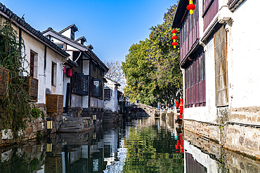 Water channel, Zhouzhuang water town, Jiangsu, China, Asia