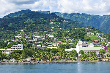 Dramatic mountains looming behind Papeete, Tahiti, Society Islands, French Polynesia, Pacific