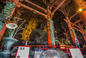 Daibutsuden (Big Buddha Hall), Todaiji Temple, UNESCO World Heritage Site, Nara, Kansai, Honshu, Japan, Asia