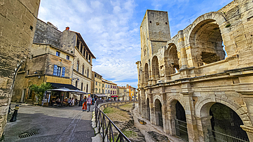 Roman Amphitheatre, Arles, UNESCO World Heritage Site, Bouches du Rhone, Provence-Alpes-Cote d'Azur, France, Europe