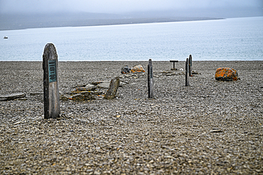 Gravestone from the Franklin expedition, Beechey island, Nunavut, Canadian Arctic, Canada, North America