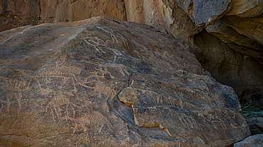 Rock art on a rock formation in Tigui, Tibesti Mountains, Chad, Africa