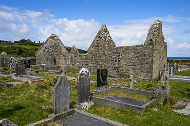 Na Seacht dTeampaill, early Christian church ruins, Arainn, Aaran Islands, Republic of Ireland, Europe