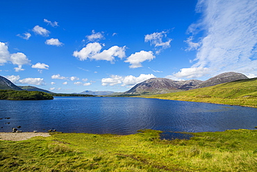 Lough Inagh in the Connemara National Park, County Galway, Connacht, Republic of Ireland, Europe