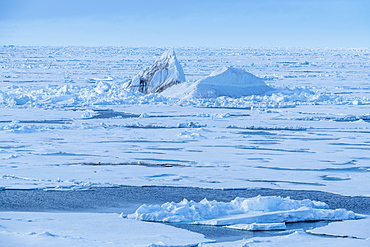 Ice bergs at North Pole, Arctic