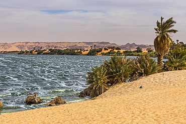 Ounianga Sebir part of the Ounianga lakes, UNESCO World Heritage Site, northern Chad, Africa