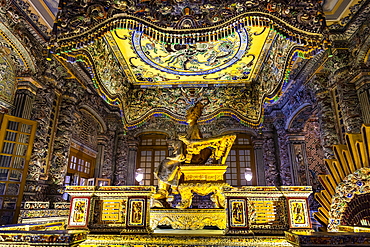 Stunning decoration inside the Tomb of Khai Dinh, Hue, UNESCO World Heritage Site, Vietnam, Indochina, Southeast Asia, Asia