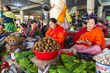 Women vendors selling vegetables, Ima Keithel women's market, Imphal, Manipur, India, Asia