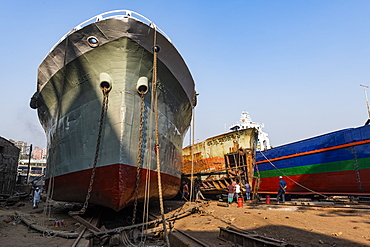 Ships being broken up in the shipwreck cemetery (ship breaking yard), Port of Dhaka, Bangladesh, Asia