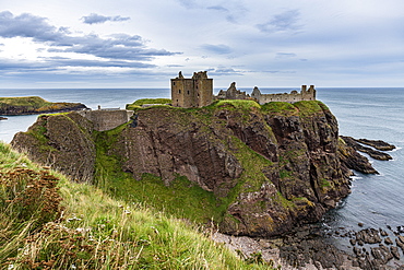 Dunnottar Castle, Stonehaven, Aberdeenshire, Scotland, United Kingdom, Europe