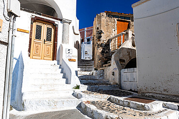 Whitewashed architecture in Pyrgos, Santorini, Cyclades, Greek Islands, Greece, Europe