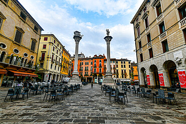 Piazza dei Signori, Historic Centre, Vicenza, UNESCO World Heritage Site, Veneto, Italy, Europe