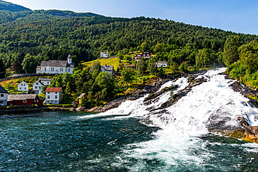 Hellesyltfossen waterfall, Flam, Geirangerfjord, Sunmore, Norway, Scandinavia, Europe