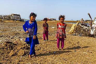 Marsh Arab children, Mesopotamian Marshes, The Ahwar of Southern Iraq, UNESCO World Heritage Site, Iraq, Middle East