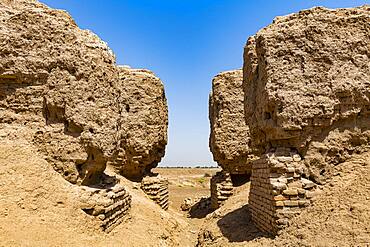 The ruins of the Sumerian town of Kish, Iraq, Middle East