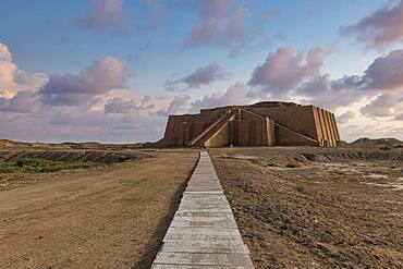 Ziggurat, ancient city of Ur, The Ahwar of Southern Iraq, UNESCO World Heritage Site, Iraq, Middle East