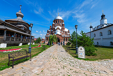 Church of the Holy Trinity on left, UNESCO World Heritage Site, and Cathedral, Sviyazhsk, Republic of Tatarstan, Russia, Europe