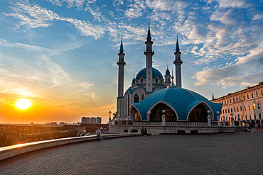 Sunset over the Kul Sharif Mosque, UNESCO World Heritage Site, Kazan, Republic of Tatarstan, Russia, Europe