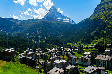 The Matterhorn, behind Zermatt, Valais, Swiss Alps, Switzerland, Europe