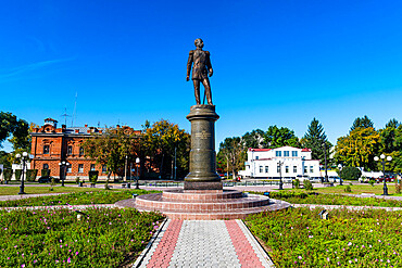 Monument to Nikolay Muravyov-Amursky, Embankment of the Amur river, Blagoveshchensk, Amur Oblast, Russia, Eurasia