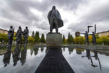 Lenin statue on Lenin Square, Novosibirsk, Novosibirsk Oblast, Russia, Eurasia