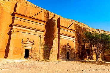 Rock tomb, Madain Saleh (Hegra) (Al Hijr), UNESCO World Heritage Site, Al Ula, Kingdom of Saudi Arabia, Middle East