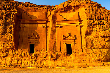 Rock tomb, Madain Saleh (Hegra) (Al Hijr), UNESCO World Heritage Site, Al Ula, Kingdom of Saudi Arabia, Middle East