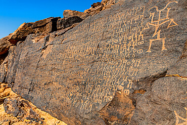 Rock carvings, Bir Hima Rock Petroglyphs and Inscriptions, UNESCO World Heritage Site, Najran, Kingdom of Saudi Arabia, Middle East