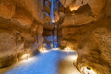 Cave at Al Qarah mountain, Al Ahsa (Al Hasa) Oasis, UNESCO World Heritage Site, Hofuf, Kingdom of Saudi Arabia, Middle East