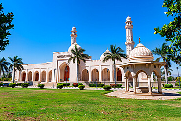 Sultan Qaboos Mosque, Salalah, Oman, Middle East