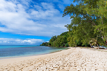 White sand beach, Aukena island, Gambier archipelago, French Polynesia, South Pacific, Pacific