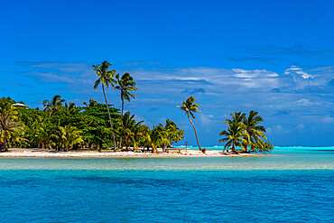 White sand Terei'a Beach in Maupiti, Society Islands, French Polynesia, South Pacific, Pacific