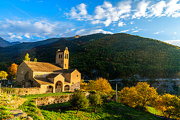 Church of San Miguel, Monte Perdido, UNESCO World Heritage Site, Aragon, Pyrenees, Spain, Europe