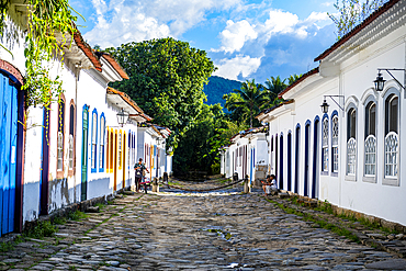 Colonial buildings, Paraty, UNESCO World Heritage Site, Brazil, South America