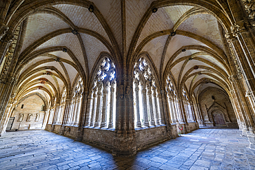 Cloister of the Cathedral of San Salvador, Oviedo, UNESCO World Heritage Site, Asturias, Spain, Europe