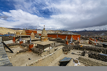 Stupas (chorten) in Lo-Manthang village, Kingdom of Mustang, Himalayas, Nepal, Asia