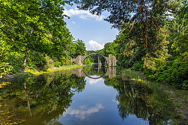 Rakotzbrucke (Devil´s Bridge), Kromlau Azalea and Rhododendron Park, Gablenz, Saxony, Germany, Europe