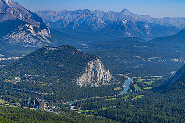 Mountain view from Sulphur Mountain top, Banff National Park, UNESCO World Heritage Site, Alberta, Rocky Mountains, Canada, North America