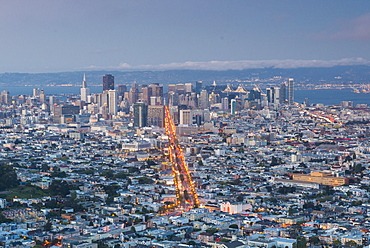 View of the city from Twin Peaks, San Francisco, California, United States of America, North America