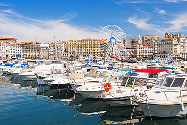 Old port and wheel, Marseille, Bouches du Rhone, Provence, Provence-Alpes-Cote d'Azur, France, Mediterranean, Europe