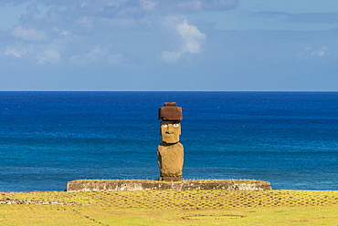 Moai heads of Easter Island, Rapa Nui National Park, UNESCO World Heritage Site, Easter Island, Chile, South America