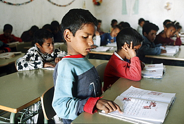 Western sahara. Primary school class in polisario camp.